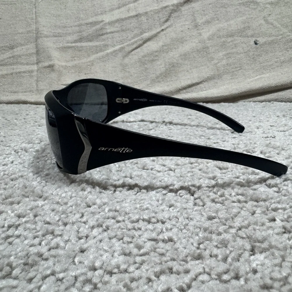 Arnette Cypher 4092 Polarized Wrap Sunglasses Black Made in Italy Y2K‎ w/ Case